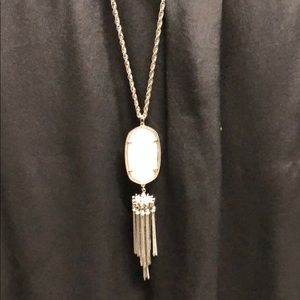 Kendra Scott necklace